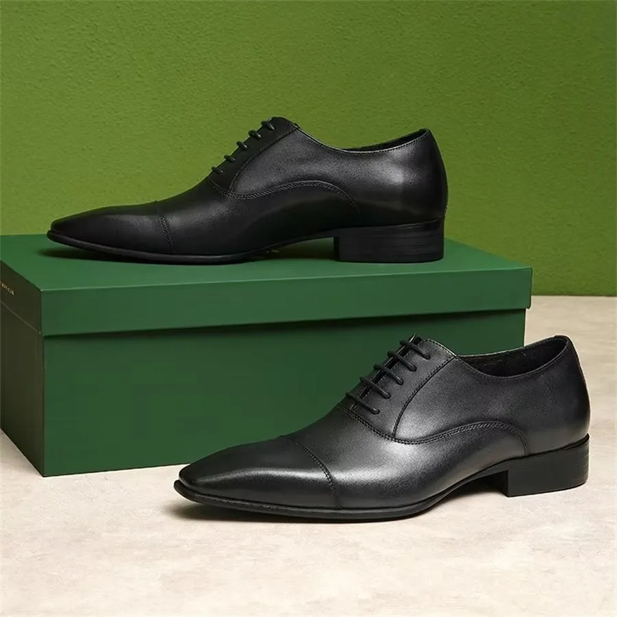 Elegant Carved British Leather Corporate Shoes