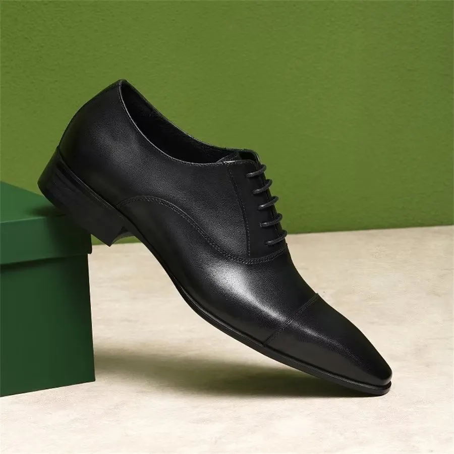 Elegant Carved British Leather Corporate Shoes