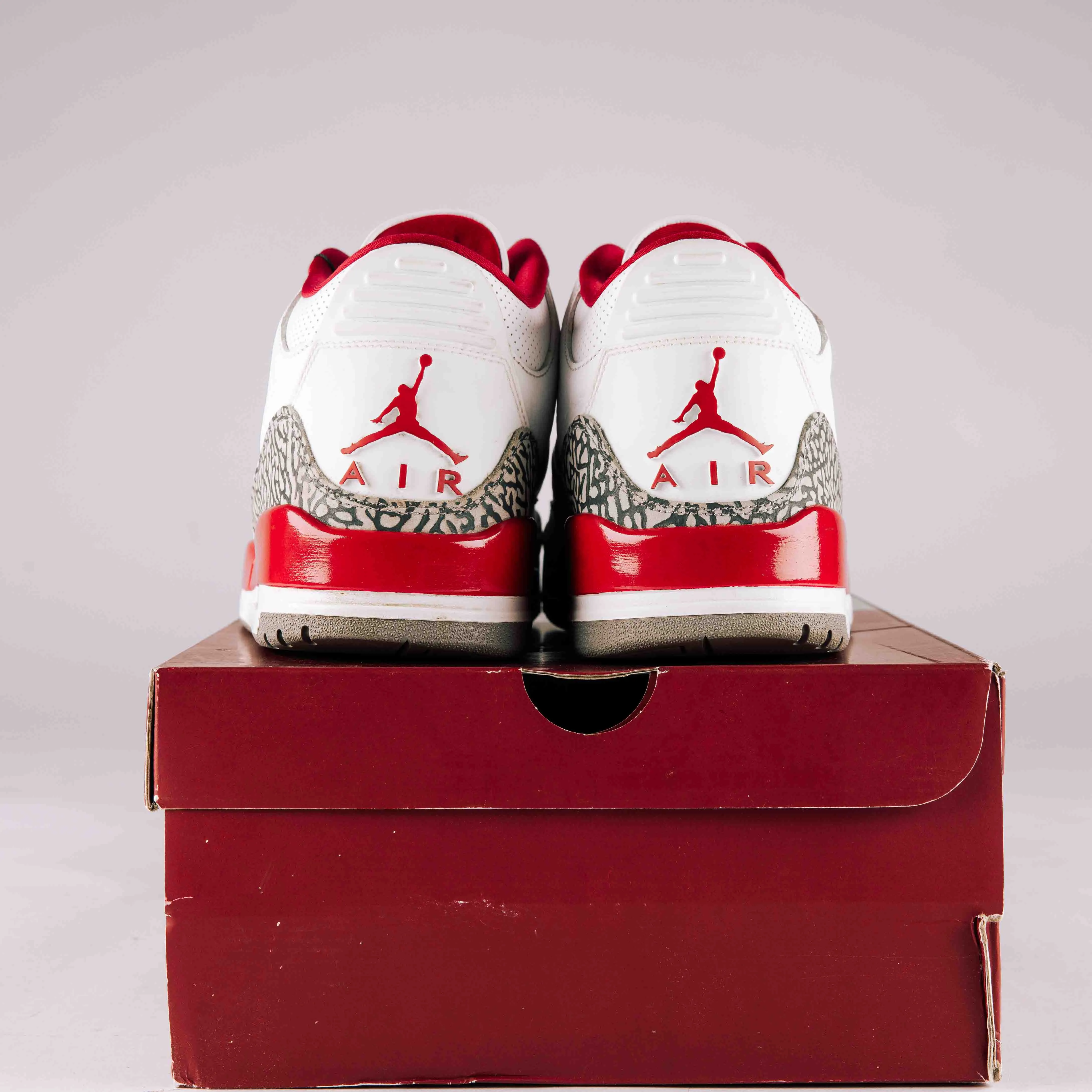 Jordan 3 Retro Cardinal Red - Used - 0216