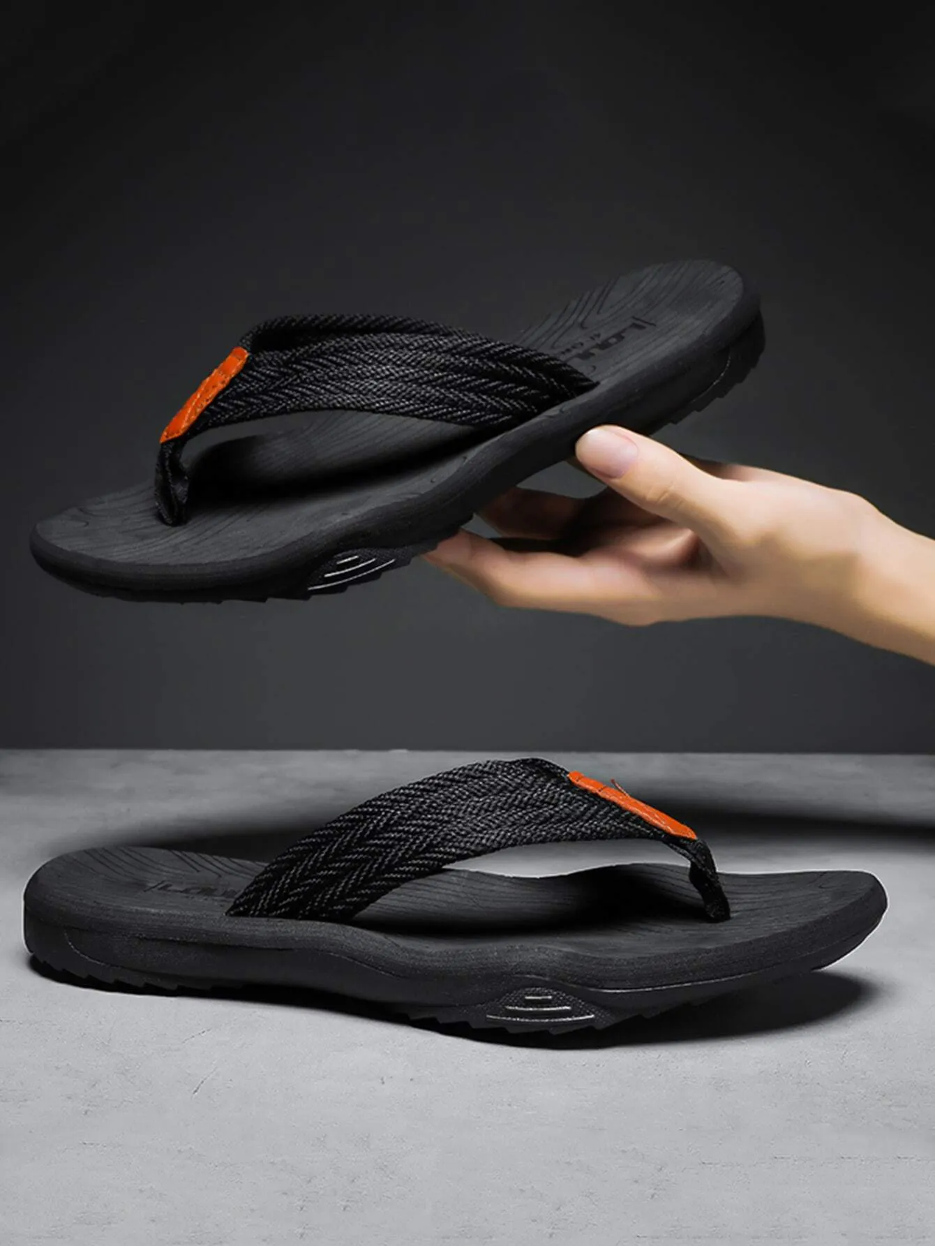 Men's Summer Slipper, Fashionable Anti-Slip Outdoor Soft Bottom Thick-Soled Clip Toe Slipper For Men