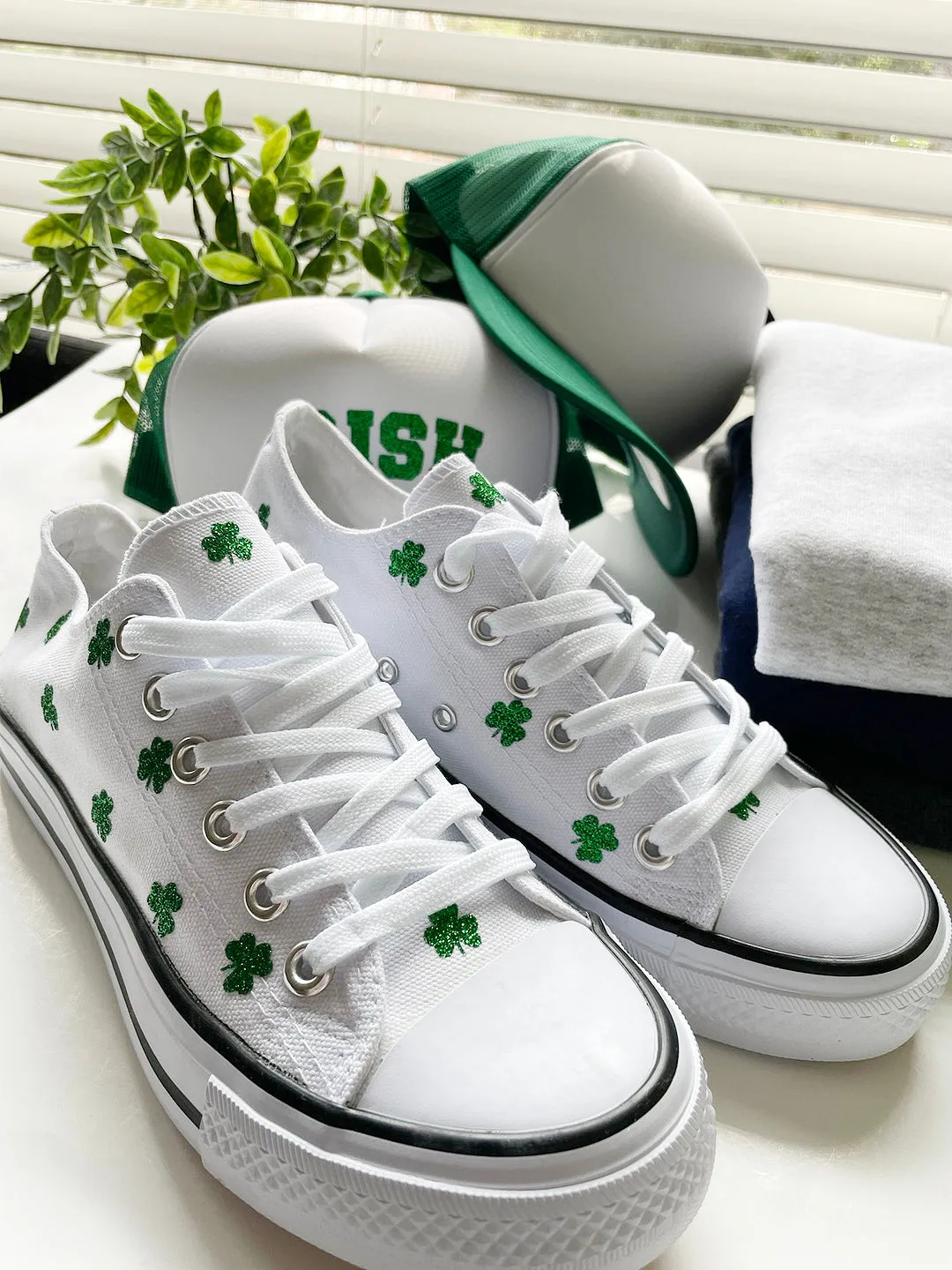 St. Patricks day shoes , glitter shamrock shoes - irish shoes - St. Patricks day shoes