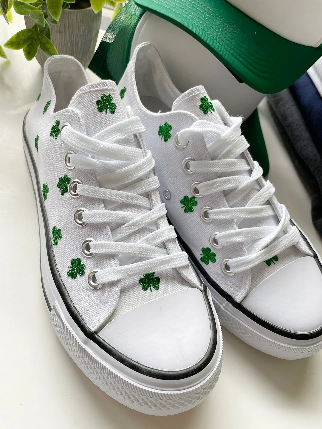 St. Patricks day shoes , glitter shamrock shoes - irish shoes - St. Patricks day shoes