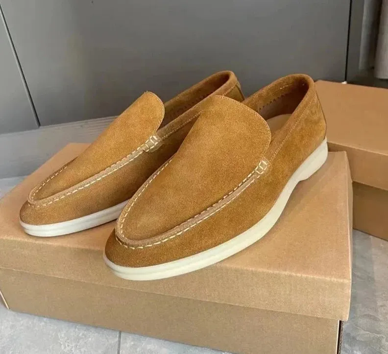 Suede elegant loafers